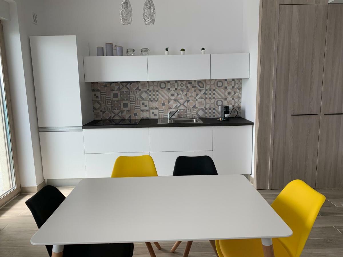 Vela Luxury Sea View Apartments - Marina Surf Năvodari Exterior foto